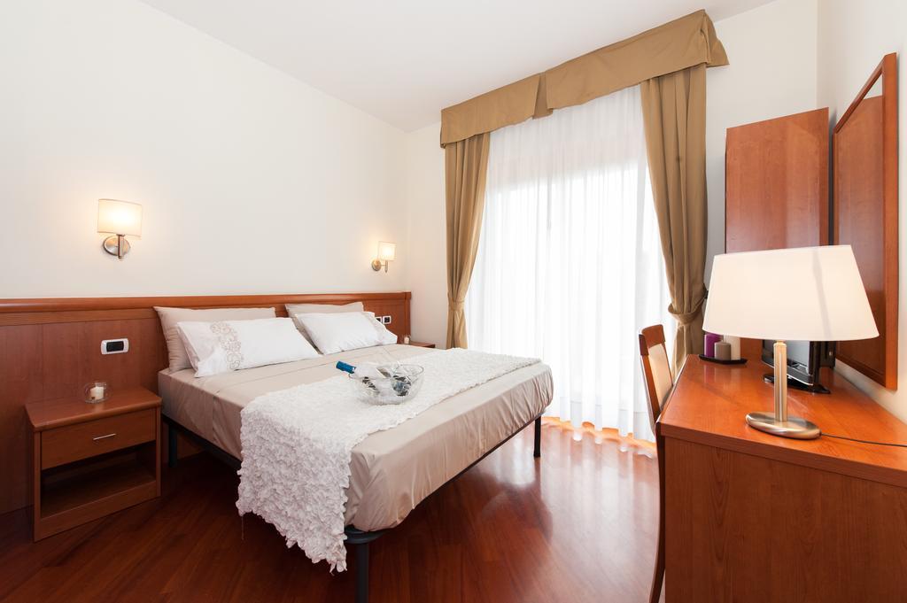 Residenza Il Parco 3 Apartman Róma Kültér fotó